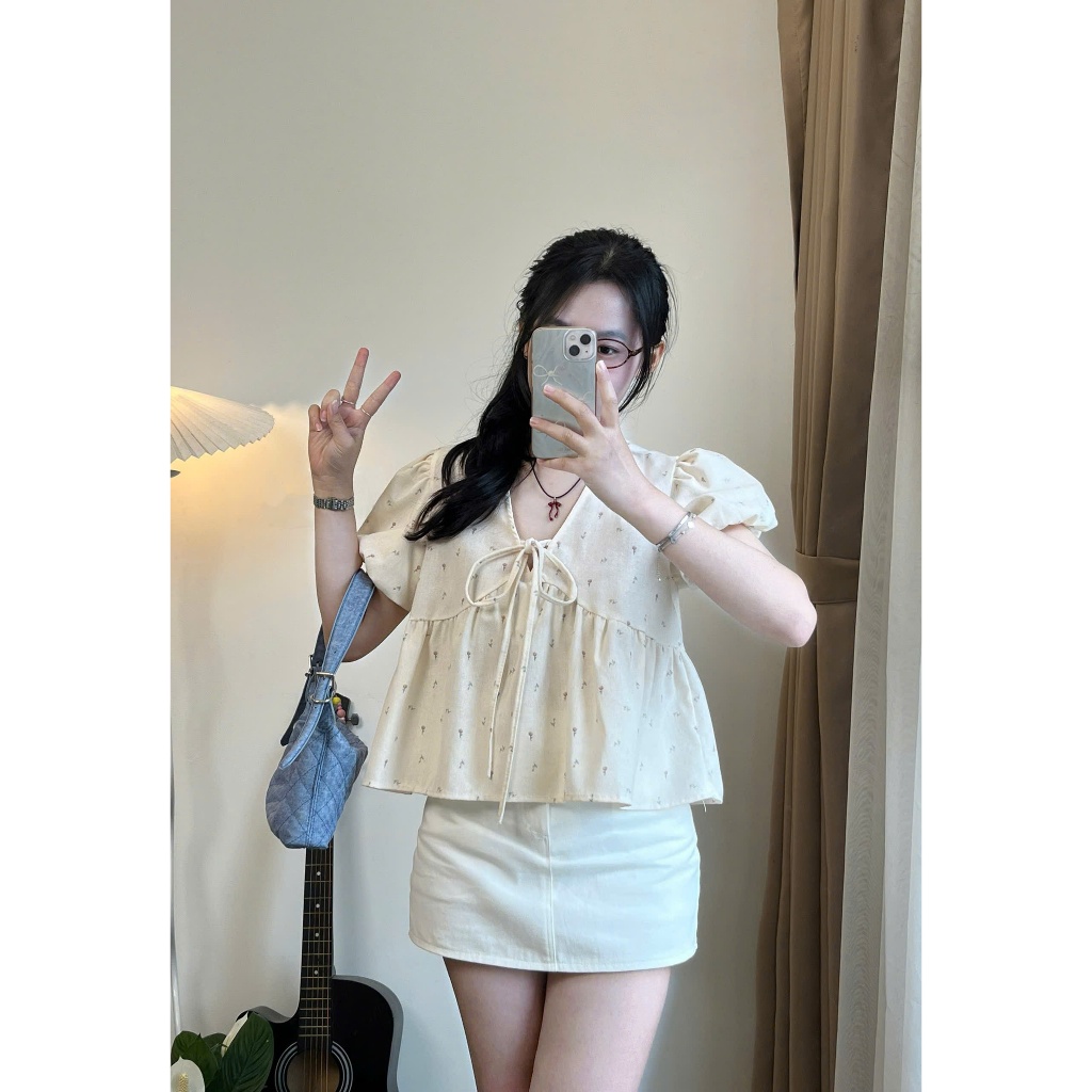 Áo sơ mi babydoll Joolate cổ V ngắn tay hoạ thiết hoa nhí thắt nơ Aobbd538 P0K34