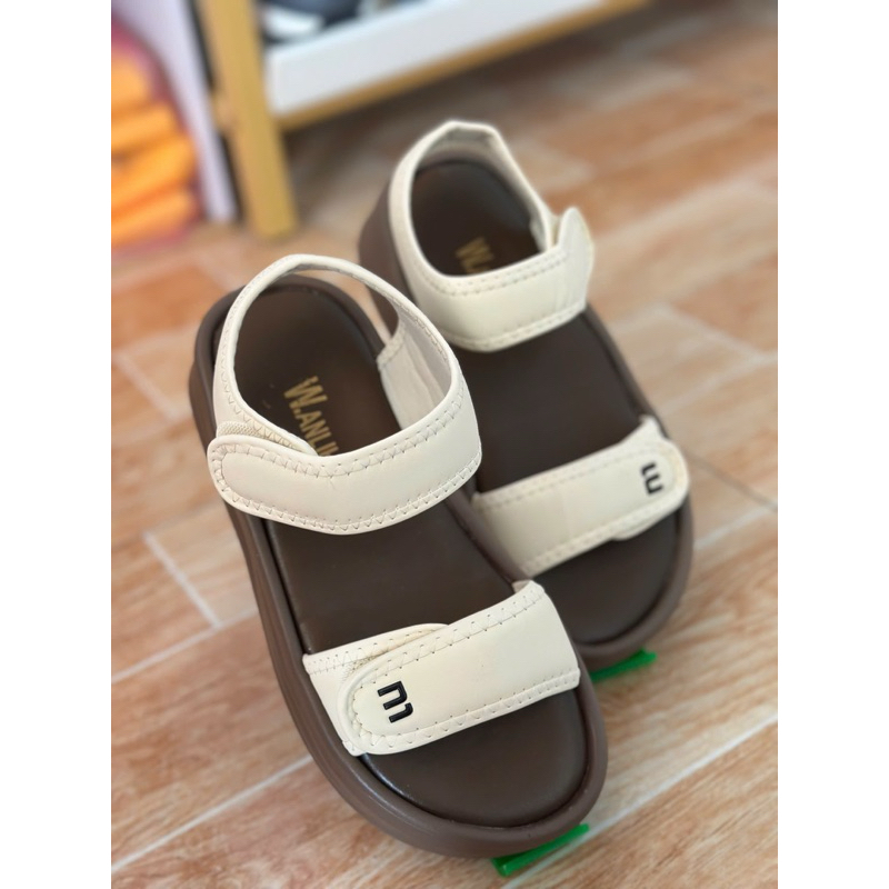 Giày Sandal Nữ Quai Dán – Thoải Mái, Phong Cách Trẻ Trung