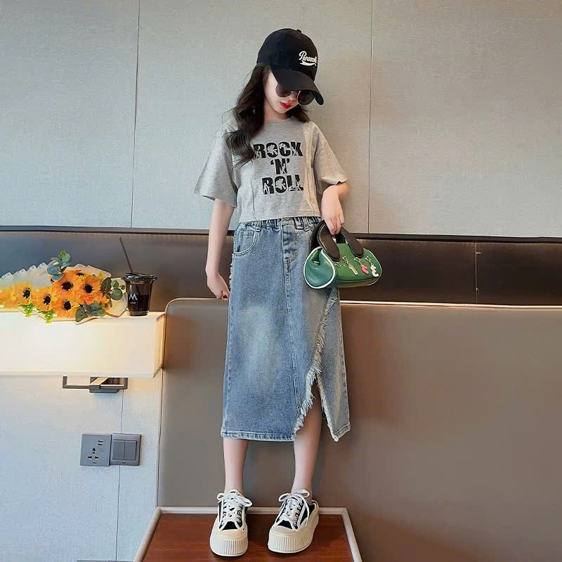 Chân váy jean form dài xẻ đùi rách tua rua cá tính size 13-56kg