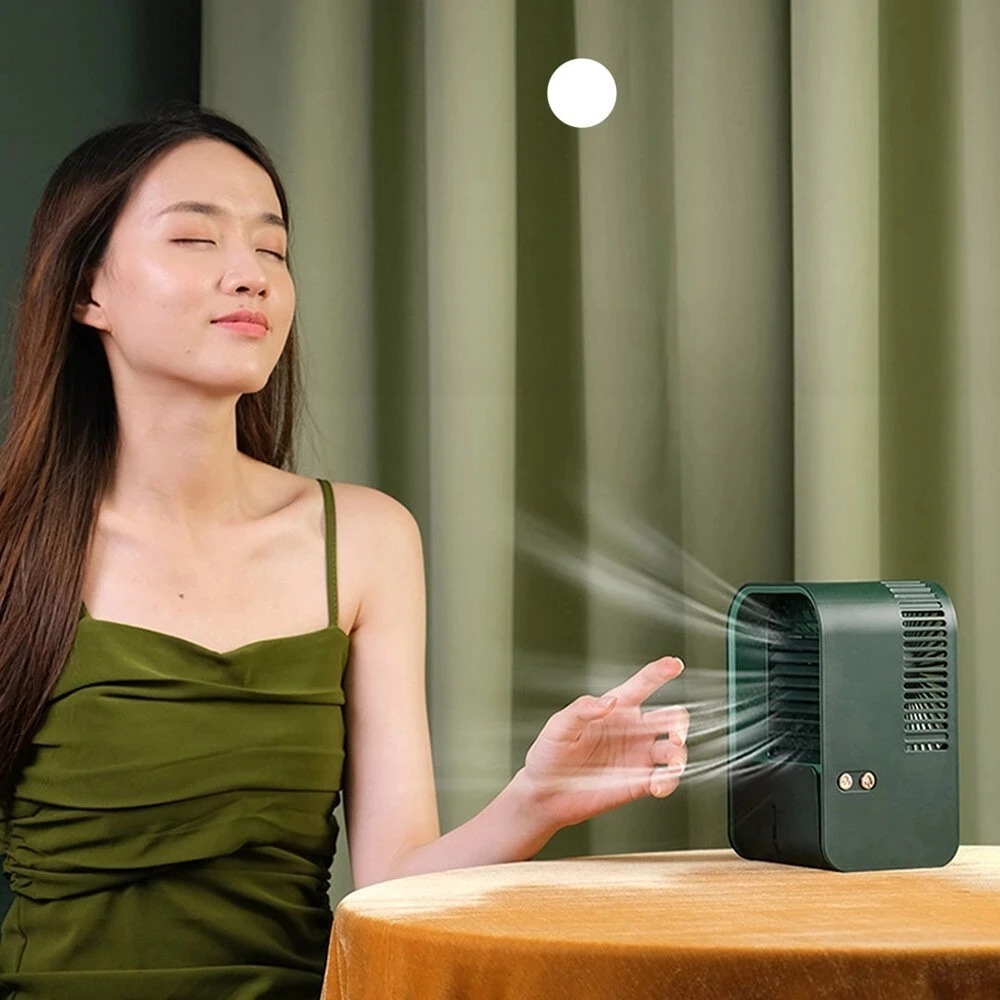 Quạt tích điện phun sương MIIIW LJQ-122, có ngăn chứa tinh dầu