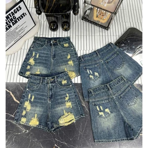 Quần Jean Ngố Nữ Rách Nhiều Hai Bên Túi Sau Rách Nhẹ Women 34 - 35 - 36