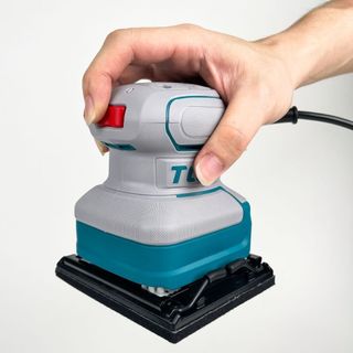 TOTAL Máy chà nhám vuông 240W TF2241108