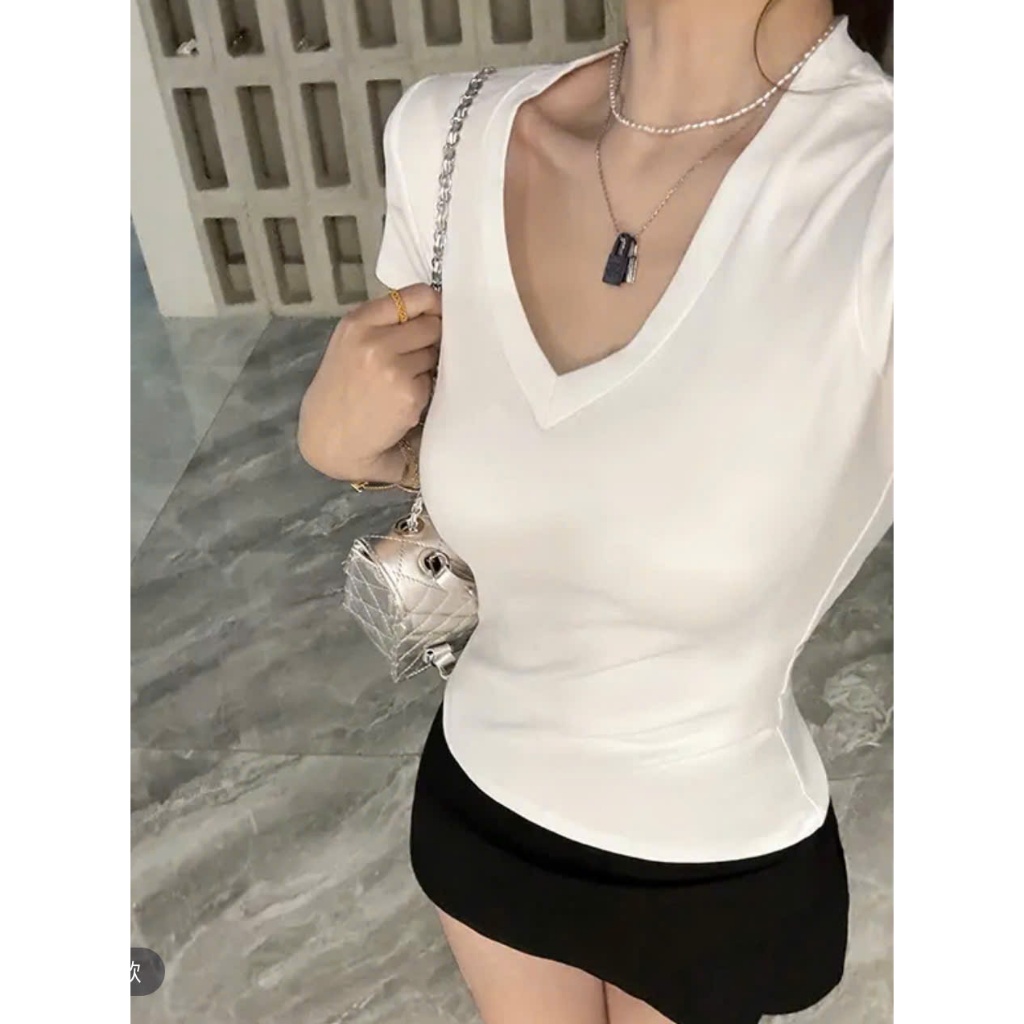 Ao thun cổ V cộc tay. Chất tun co dãn cao cấp. dáng ôm. cám kết chất đẹp (AN2) Nữ Top Áo Women