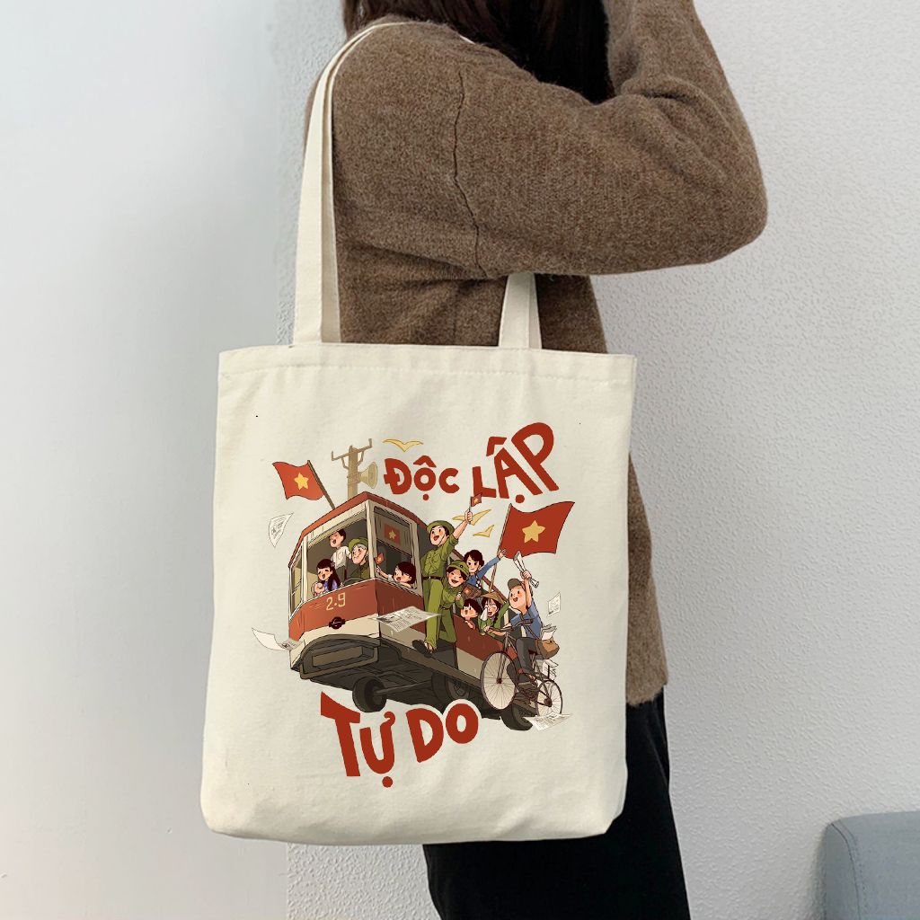 Túi tote ĐỘC LẬP TỰ DO ẤM NO HẠNH PHÚC - túi vải canvas đeo vai 35*40 cm đi học đi chơi du lịch đựng vừa laptop 14inch