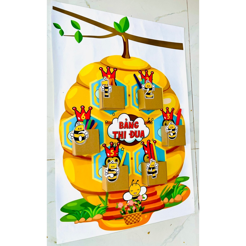 Bảng thi đua ong chăm chỉ