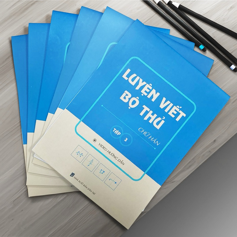 Ảnh COMBO 6 VỞ GIẤY LUYỆN VIẾT CHỮ HÁN, CÁC NÉT CƠ BẢN, BỘ THỦ TIẾNG TRUNG(tặng bút) 4