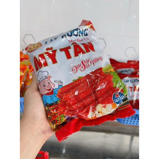 Lạp xưởng khô mỹ tân gói 1kg giá bình dân nhưng lạp có thương hiệu lâu đời tại sóc trăng.