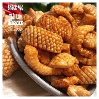 200gr Snack Mực Thái Lan cay cay,giòn giòn ,thơm ngon giòn rụm.