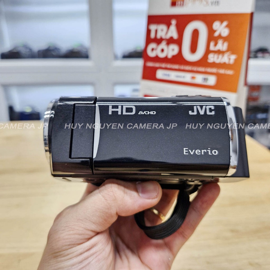 JVC　GZ-HM238 MÁY QUAY PHIM JVC GZ HM238 ĐẸP 97% GỌN NHẸ , DỄ SỬ DỤNG , HOẠT