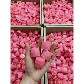Kem dưỡng ủ hồng môi Laneige
