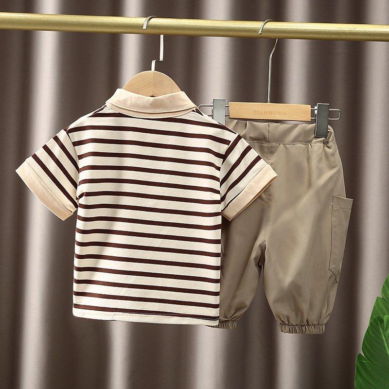 (Hàng QCCC) Bộ quần áo QC áo polo kẻ nâu cotton mịn kèm quần vải gió bo gấu mềm mát cho bé đi chơi đi học gồm áo và quần