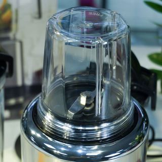 Máy Xay Đa Năng WMF Kult Pro 1200W với 6 mức độ, 3 bình phụ kiện đi kèm sản phẩm GermanySnT HCM 400011