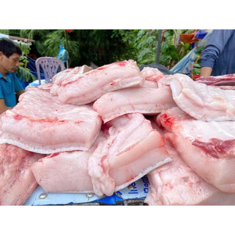 Mỡ Lợn Đen Bản Địa-Lai Châu nuôi trên 2năm
