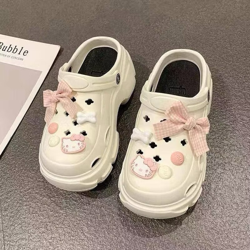 Dép sục nữ chống trơn đi êm tặng kèm sticker cute phù hợp đi học đi chơi, dép sục lỗ xinh | BigBuy360 - bigbuy360.vn