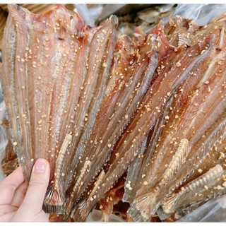 Khô cá lóc đồng thượng hạng gói 500gram đặc sản Cà Mau nhất định phải thưởng thức.