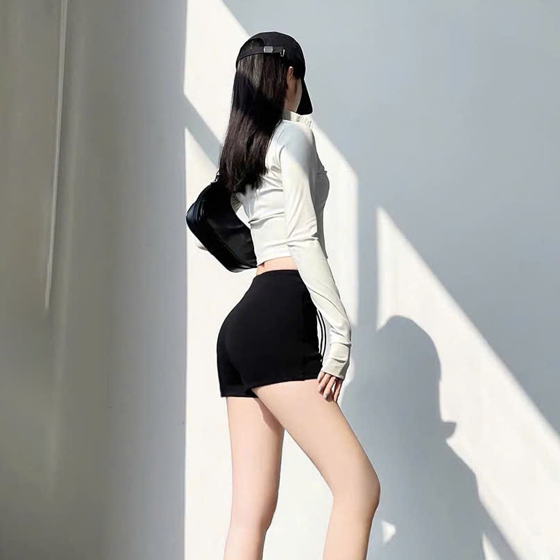 Ảnh Quần đùi nữ Orie Choobe legging ôm biker short lưng cao vải gân tăm dày dặn co giãn tốt basic QS26 4