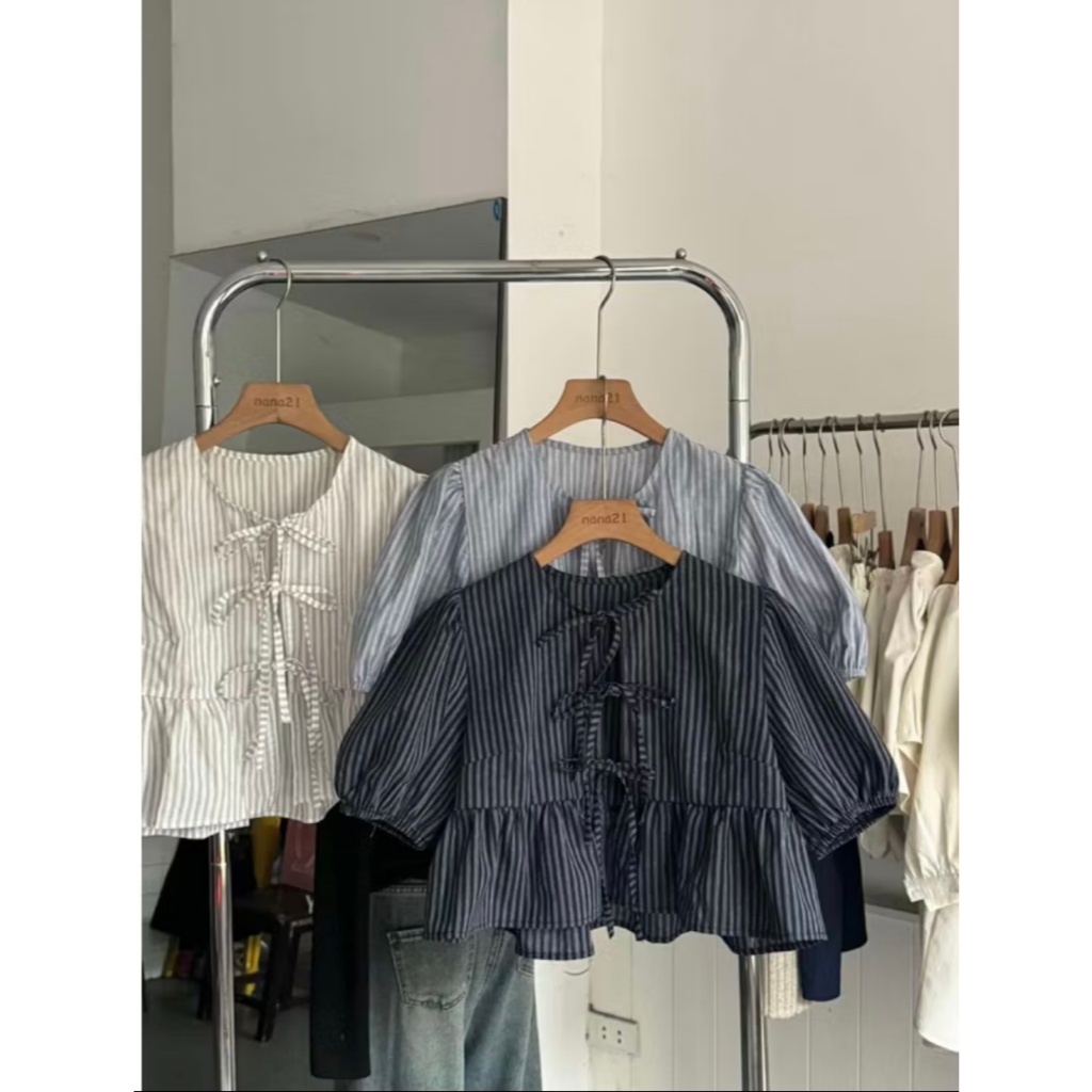 Áo babydoll kẻ buộc nơ kèm áo quây trắng, dáng ngắn tay nỡ bo chun LABEL  A18