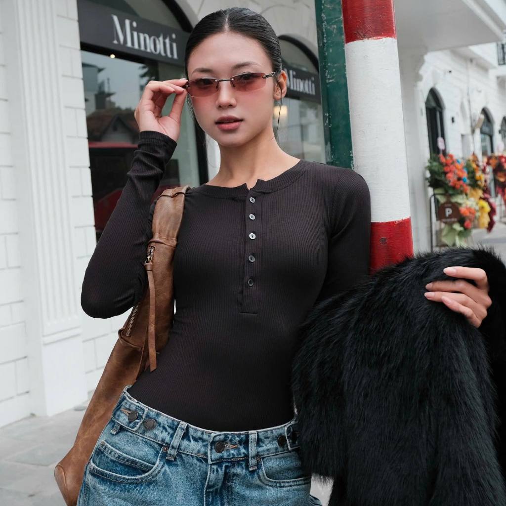 Ảnh làminapparel - LONG SLEEVE BUTTON UP BODYSUIT 4