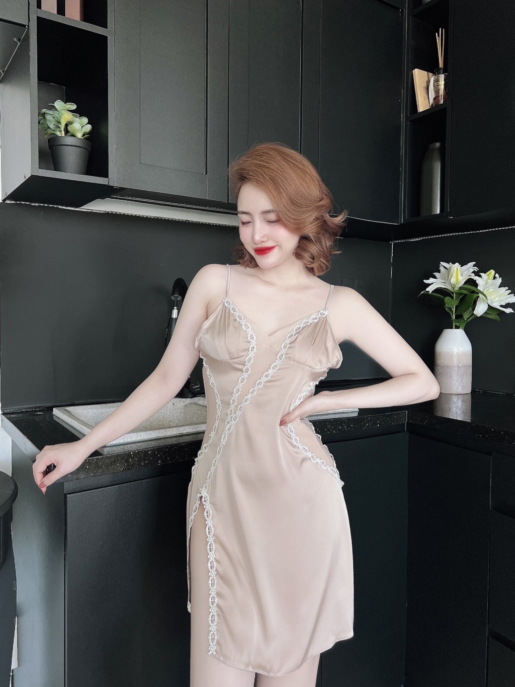 Váy Ngủ Nữ SOJUN Latin Ren Có Mút Kèm Quần Sexy Dưới 55kg