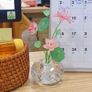 Bình hoa thủy tinh trang trí bàn học, bàn làm việc, taplo ô tô