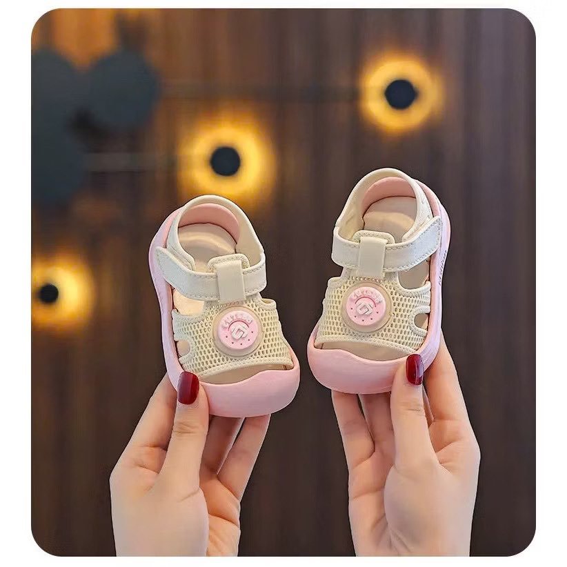 Dép Sandal Tập Đi Cho Bé Chống Trượt Đế Mềm Thoáng Khí , Dép Tập Đi Chống Vấp Cho Bé Trai Bé Gái