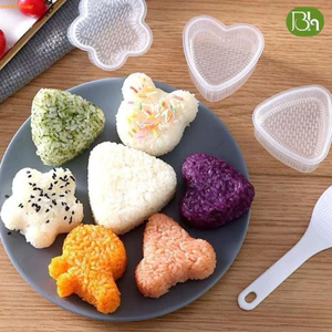 Bộ 7 Chi Tiết + Kèm Thìa Khuôn làm cơm, khuôn ép cơm Onigiri cho bé ăn ngon 🌸🌸🌸