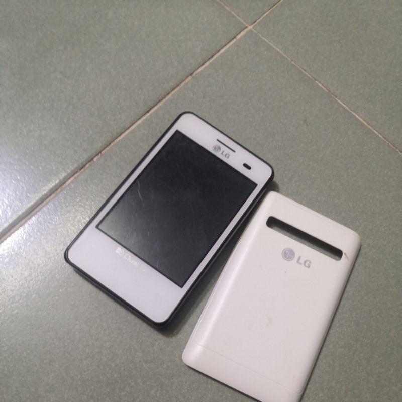 LG E405 không lên | Shopee Việt Nam