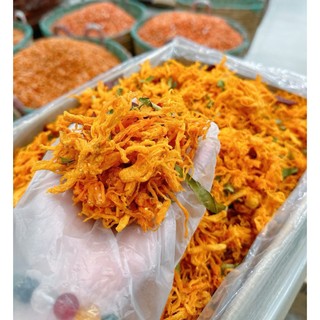 Khô gà lá chanh hàng loại 1 thơm ngon hảo hạng có nhiều phân loại để lựa chọn, ăn vặt thích lắm.