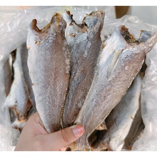 Khô cá đù mặn cà mau size 15 - 20 con/1kg có nhiều phân hệ cho cả nhà mua tiện lợi.
