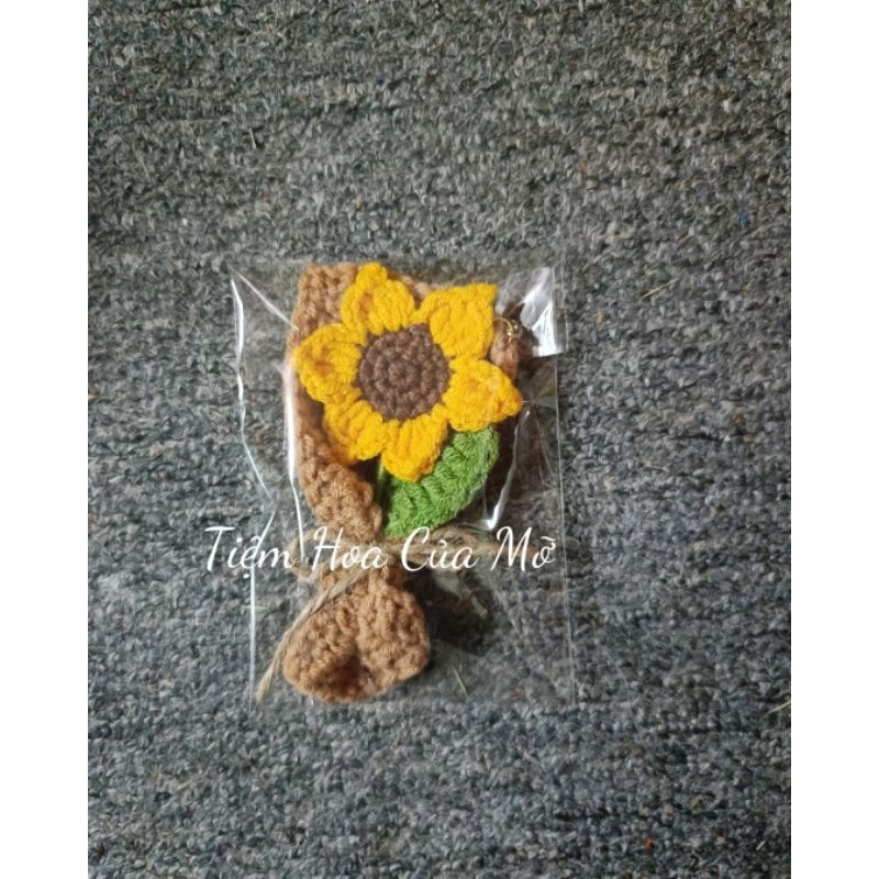 ẢNH THẬT - Móc Khoá Bó Hoa Hướng Dương Xinh Xắn, Móc Khoá Hoa Len Handmade