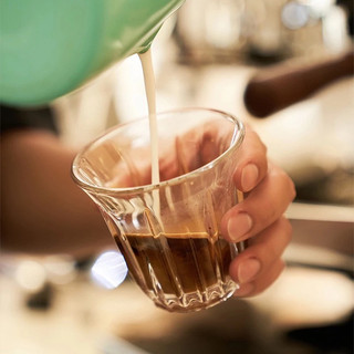 Ly thủy tinh uống Espresso kiểu Mỹ, Cốc thủy tinh khía sọc miệng loe, Ly chịu nhiệt pha cafe