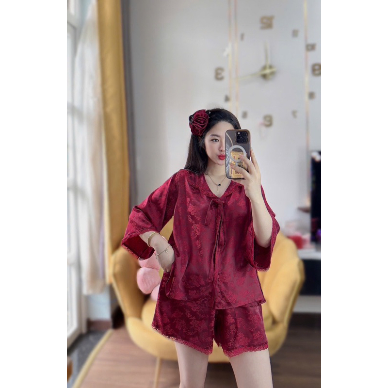 40-65kg Bộ pijama Đùi tay loe hoạ tiết dễ thương Lụa latin mềm mát