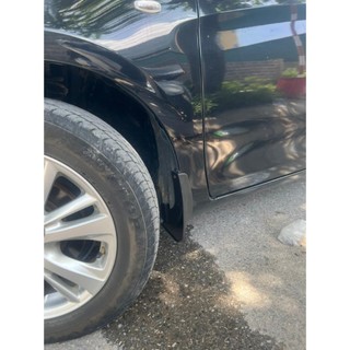 Chắn Bùn Toyota Vios 2019 - 2024 Chất Liệu Nhựa Dẻo Tặng Kèm Ốc