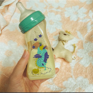 [NEW - CÓ SẴN] Bình sữa Betta Japan cổ rộng mẫu limited 240ml 160ml PPSU, thuỷ tinh : Royal, rắn, thỏ, đại dương,..