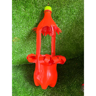 Chậu tái chế. 1 Chậu treo trồng cây. màu bằng sơn xịt,  rửa nước được. Nhóm 7