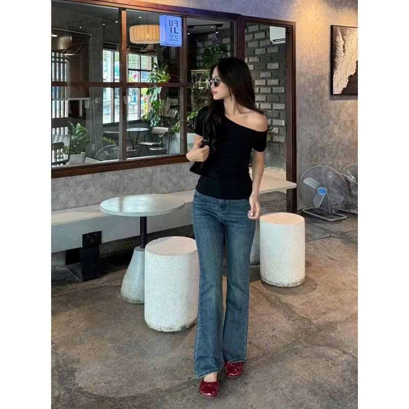Áo Trễ Vai Ngắn Tay  Chất Thun Dày Dặn Thiết Kế Lệch Vai Ôm Sát Body Sexy Phong Cách Hàn Quốc | BigBuy360 - bigbuy360.vn