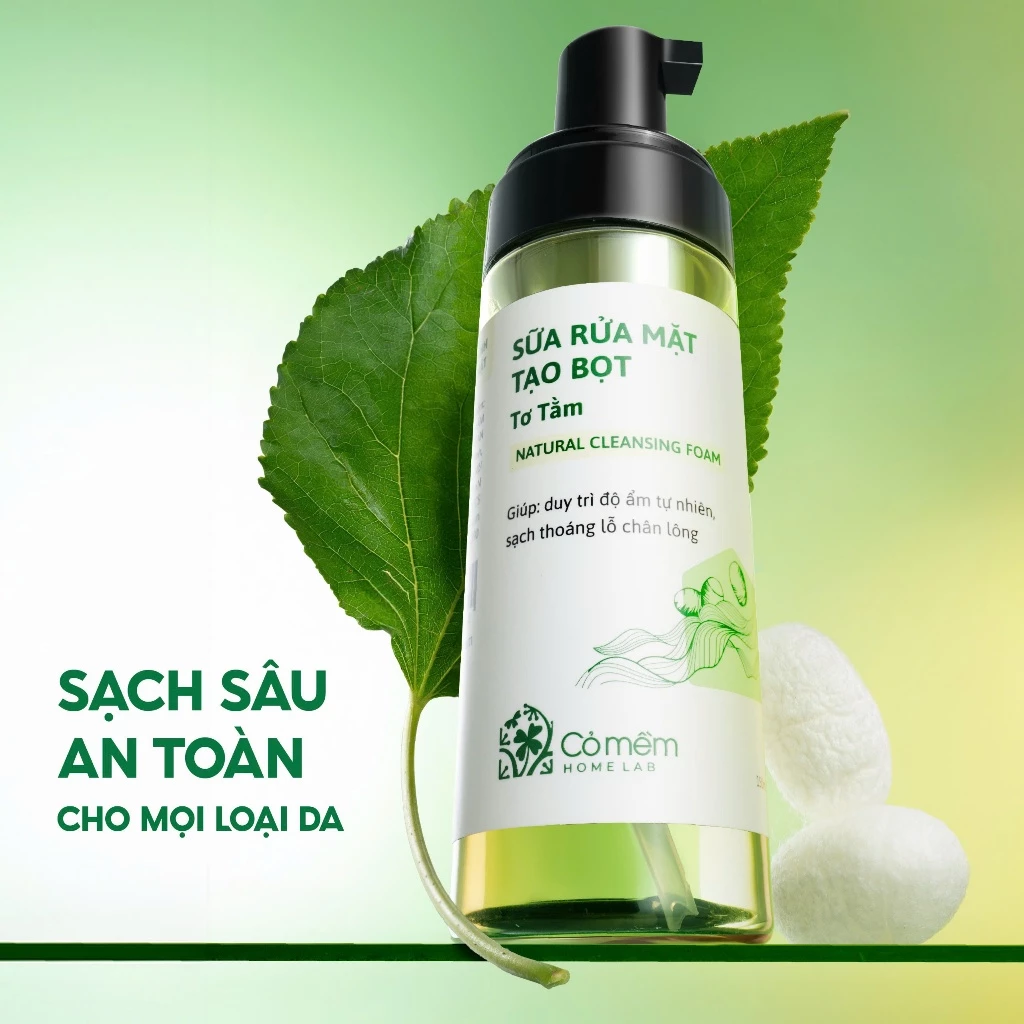 Sữa Rửa Mặt Tạo Bọt Tơ Tằm Dưỡng Ẩm Làm Sạch Sâu Cỏ Mềm 150ml
