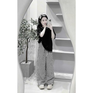 Set Bộ Đồ Nữ Đen Trắng Thêu NGựa Áo Phông Thụng Viền Chỉ Màu Mix Quần Suông Dài Kẻ Caro Ống Rộng