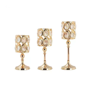 Ánh Sáng Cao Cấp Nến Thơm Chân Nến Đồ Trang Trí Ins Retro Lãng Mạn Bàn Ăn Dưới Ánh Nến Ăn Tối Đạo Cụ Nhà Trang Trí Đơn G