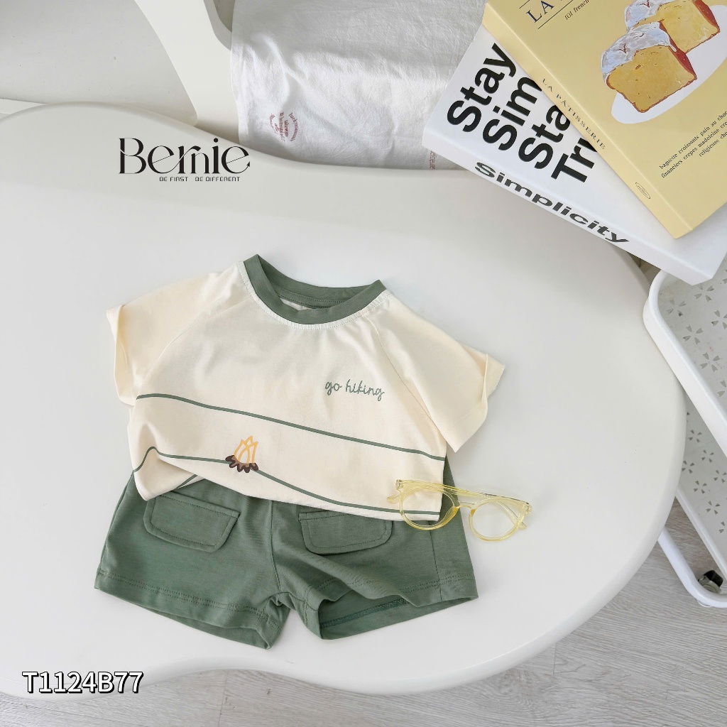 ( BERNIE) Bộ quần áo hè cộc tay Go Hiking phối viền cổ chất vải cotton co giãn mềm mại cho bé đi học đi chơi size 9-23kg
