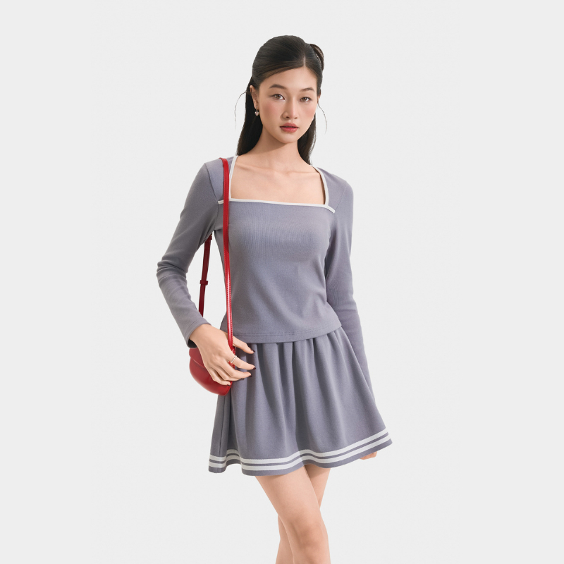 Ảnh Áo Thun Gân Tay Dài MARC FASHION Form Ôm Cổ Vuông Phối Viền - CBNH011625 2