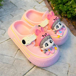 Dép Sục thể thao siêu nhẹ cho bé gái hình cô gái tóc nơ siêu cao cấp hàng mềm cho bé đi biển siêu đẹp