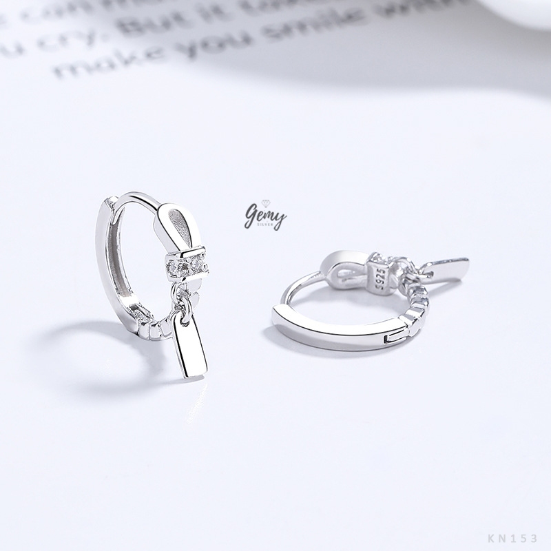 Khuyên tai tròn nam bạc 925 2 màu thiết kế đính đá gắn charm Desi (1 chiếc) KN153 | GEMY SILVER