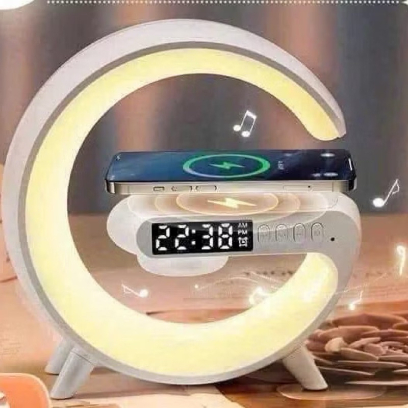 Loa G63 Tích hợp led RGB cùng với đó là sạc không dây