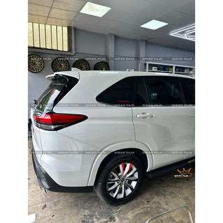 Tem dán kính sau Toyota Innova Cross, dán mâm Innova Cross - Tem dán cao cấp không thấm nước bèn màu