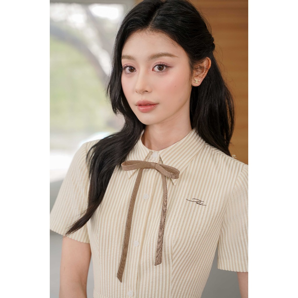 Ảnh Đầm cổ đức xếp ly chụm dài 1S26.2503K, đầm dài váy sơ mi dáng dài thanh lịch công sở thiết kế bởi JM Dress Design 3