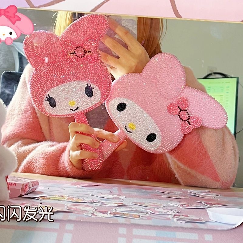 Diy Gương Trang Điểm Gương Mèo Kitty Handmade Kim Cương Đầy Đủ Combo ( Gương + Đá + Keo + Bộ Đính)