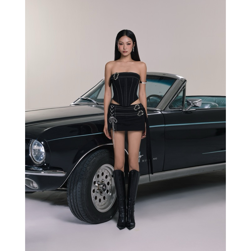 KENDAL SET - Set áo corset cúp ngực phối chân váy đan dây kim tuyến.