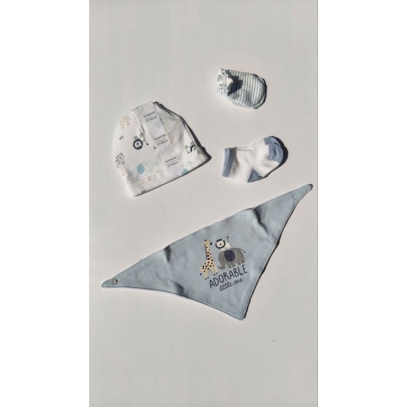 (BomoHouse) Set đầy tháng newborn 8 món BÉ TRAI (Fullbox như hình, có túi xách đi kèm) (48-62 cm)