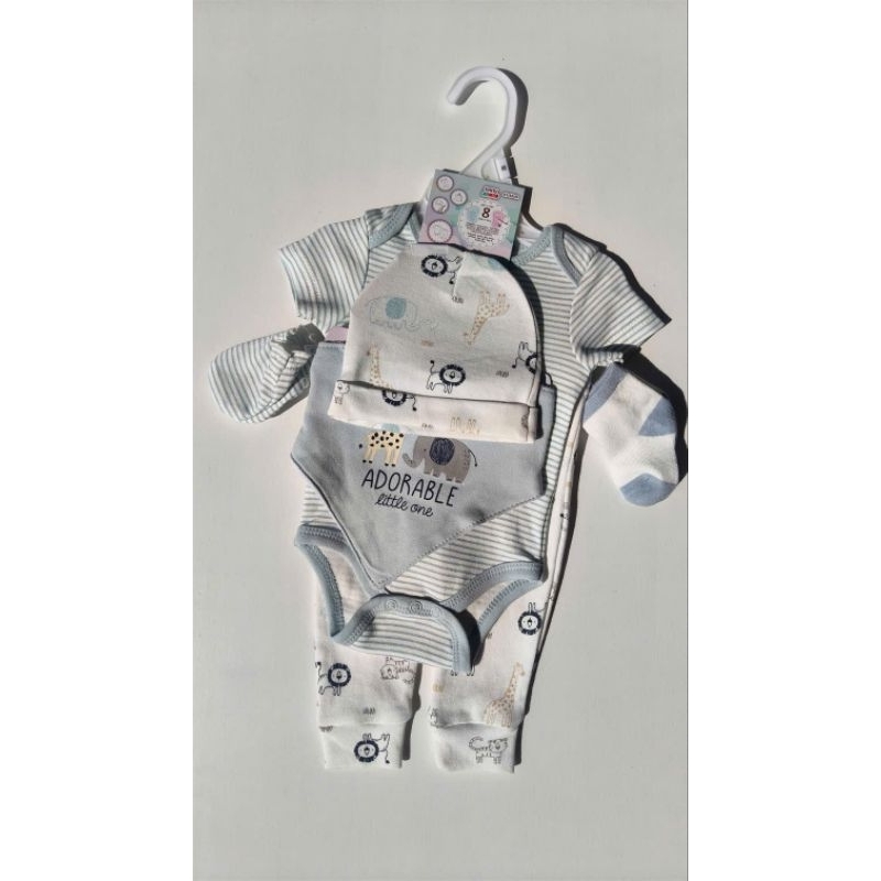 (BomoHouse) Set đầy tháng newborn 8 món BÉ TRAI (Fullbox như hình, có túi xách đi kèm) (48-62 cm)